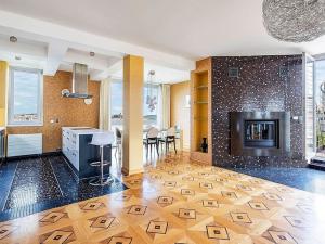Prodej bytu 4+kk, Praha - Smíchov, Astlova, 187 m2
