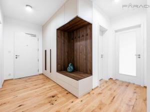 Pronájem bytu 3+kk, Praha - Nusle, Mužíkova, 107 m2