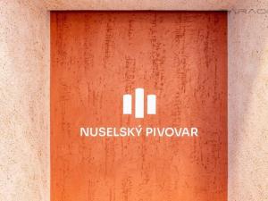 Pronájem bytu 3+kk, Praha - Nusle, Mužíkova, 107 m2