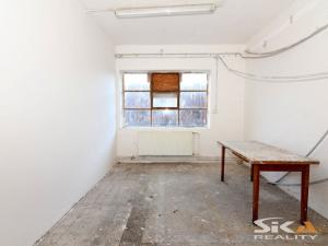 Prodej výrobních prostor, Louny, Říční, 2310 m2