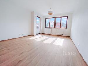 Prodej bytu 2+kk, Písek - Budějovické Předměstí, Zeyerova, 62 m2