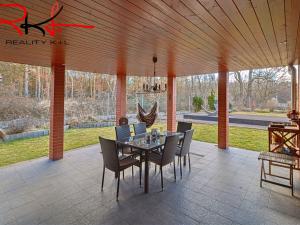 Prodej rodinného domu, Černouček, 180 m2