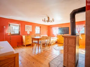 Prodej rodinného domu, Moldava, 390 m2