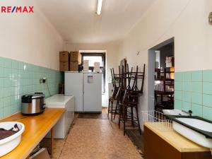 Pronájem restaurace, Praha - Žižkov, Lupáčova, 183 m2