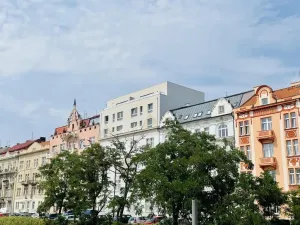 Prodej kanceláře, Plzeň - Jižní Předměstí, Hálkova, 105 m2