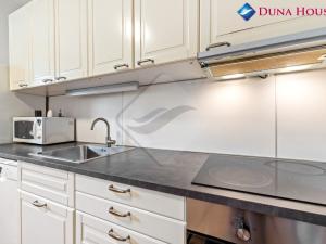 Prodej bytu 2+kk, Praha - Žižkov, Jeseniova, 46 m2