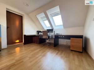 Prodej rodinného domu, Škvorec - Třebohostice, 282 m2