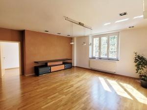 Pronájem bytu 3+1, Praha - Košíře, Na výši, 111 m2