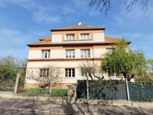 Pronájem bytu 3+1, Praha - Košíře, Na výši, 111 m2