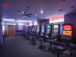 Prodej rodinného domu, Třebechovice pod Orebem, Masarykovo náměstí, 310 m2