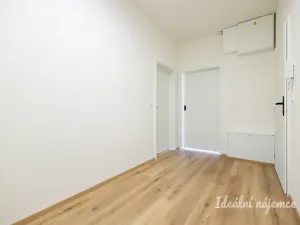 Pronájem bytu 3+kk, Hradec Králové - Pražské Předměstí, Albertova, 52 m2