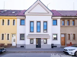 Pronájem bytu 3+kk, Hradec Králové - Pražské Předměstí, Albertova, 55 m2
