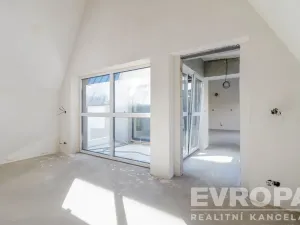 Prodej rodinného domu, Konárovice, 213 m2