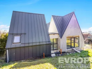 Prodej rodinného domu, Konárovice, 213 m2