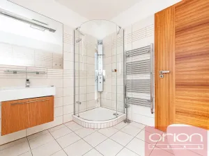 Pronájem rodinného domu, Praha - Jinonice, Vacínovská, 360 m2