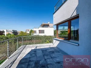 Pronájem rodinného domu, Praha - Jinonice, Vacínovská, 360 m2