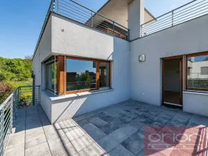 Pronájem rodinného domu, Praha - Jinonice, Vacínovská, 360 m2