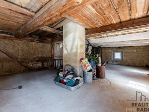 Prodej vícegeneračního domu, Ročov, 187 m2