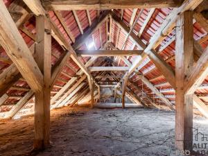 Prodej vícegeneračního domu, Ročov, 187 m2