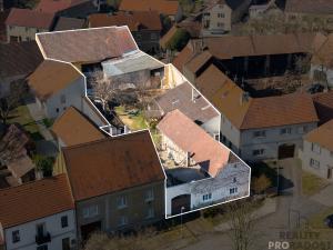 Prodej vícegeneračního domu, Ročov, 187 m2