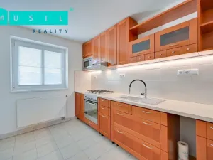 Prodej kanceláře, Olomouc - Neředín, 1500 m2