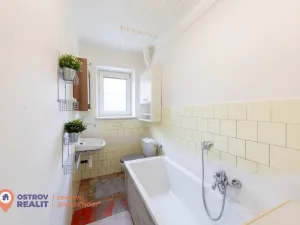 Prodej bytu 3+1, Krnov, Nádražní, 78 m2