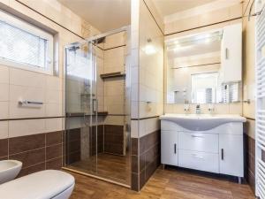 Prodej rodinného domu, Kostelec nad Černými lesy - Kostelec nad Černými Lesy, Na Hrázi, 125 m2