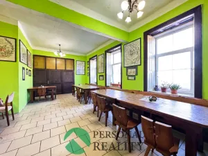 Prodej vícegeneračního domu, Zvíkovec, 522 m2