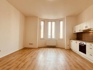 Pronájem bytu 2+kk, Ostrava - Vítkovice, Erbenova, 52 m2