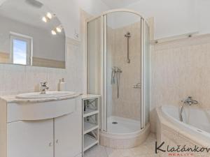 Prodej vícegeneračního domu, Vizovice, Říčanská, 250 m2