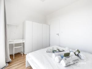 Pronájem bytu 2+kk, Praha - Kyje, Za černým mostem, 42 m2