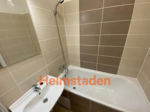 Pronájem bytu 2+1, Karviná - Nové Město, Holubova, 48 m2