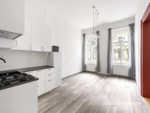 Pronájem bytu 2+kk, Praha - Vinohrady, Slovenská, 57 m2