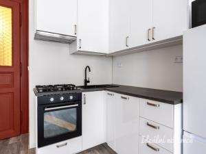 Pronájem bytu 2+kk, Praha - Vinohrady, Slovenská, 57 m2