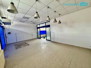 Pronájem obchodního prostoru, Kraslice, 5. května, 1200 m2