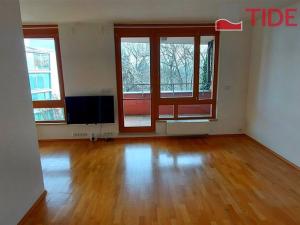 Pronájem bytu 1+kk, Praha - Smíchov, Pod Hybšmankou, 50 m2