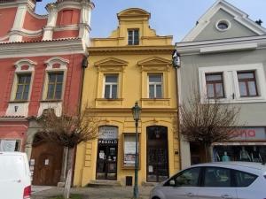 Pronájem obchodního prostoru, Chrudim - Chrudim I, Resselovo náměstí, 41 m2