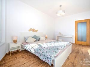 Prodej bytu 2+kk, Praha - Stodůlky, Tlumačovská, 62 m2