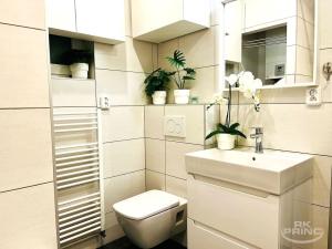 Prodej bytu 3+1, Praha - Strašnice, Věšínova, 99 m2
