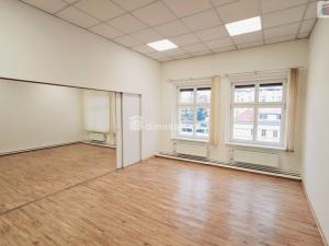 Pronájem kanceláře, Praha - Smíchov, Drtinova, 43 m2
