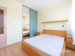 Pronájem bytu 3+kk, Praha - Střížkov, Varnsdorfská, 56 m2