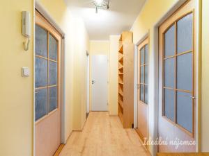 Pronájem bytu 3+kk, Praha - Střížkov, Varnsdorfská, 56 m2