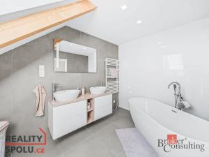Prodej rodinného domu, Únětice, 224 m2