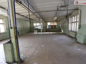 Prodej komerční nemovitosti, Kraslice, Pod nádražím, 1600 m2