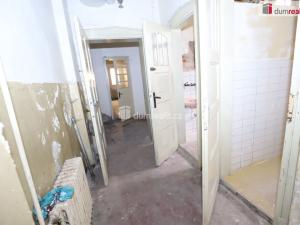 Prodej komerční nemovitosti, Kraslice, Pod nádražím, 1600 m2