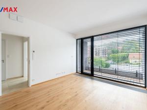 Pronájem bytu 2+kk, Praha - Střešovice, Na dračkách, 58 m2