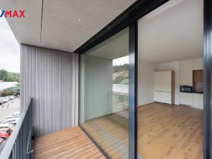 Pronájem bytu 2+kk, Praha - Střešovice, Na dračkách, 58 m2