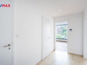 Pronájem bytu 2+kk, Praha - Střešovice, Na dračkách, 58 m2
