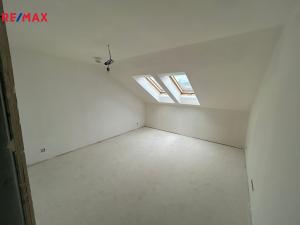 Prodej rodinného domu, Měnín, 268 m2