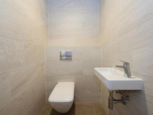 Pronájem bytu 3+kk, Praha - Holešovice, Sanderova, 96 m2
